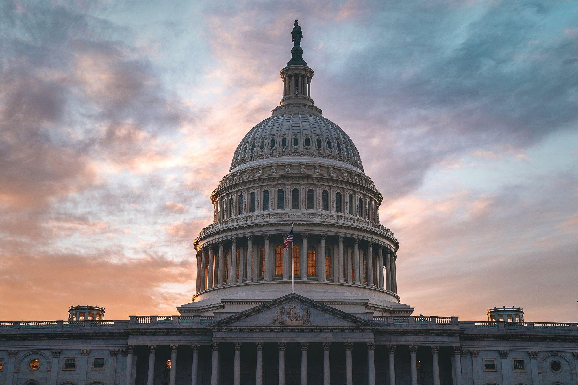 U.S. capitol building at sunset.