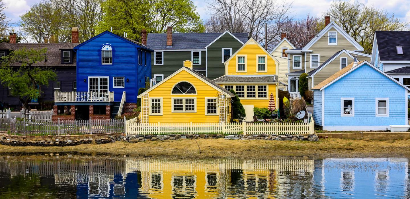 Beachfront houses lines up in New Hampshire.