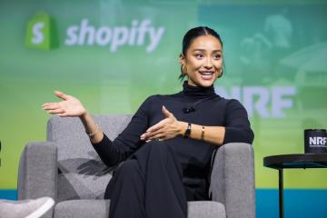 BÉIS founder and Chief Brand Officer Shay Mitchell at NRF 2024: Retail's Big Show.